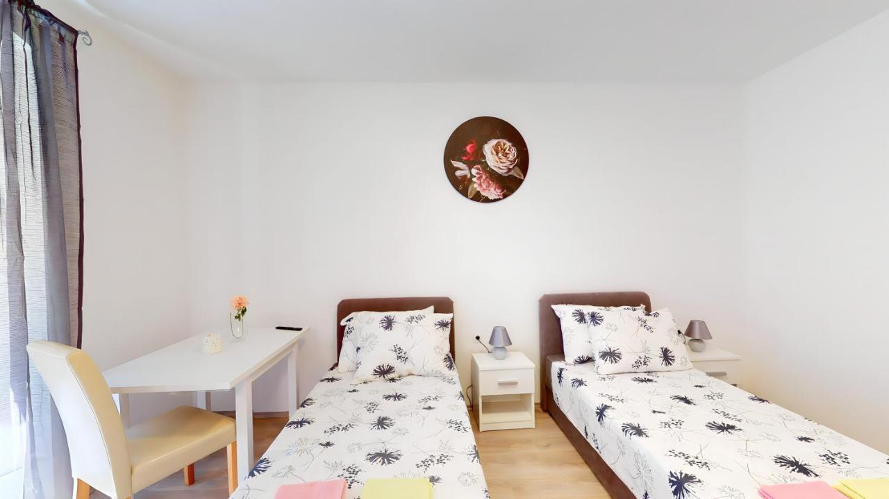 רייקה Pomerio Apartments מראה חיצוני תמונה